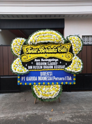 Papan Bunga Duka di Karang Anyar Pantai